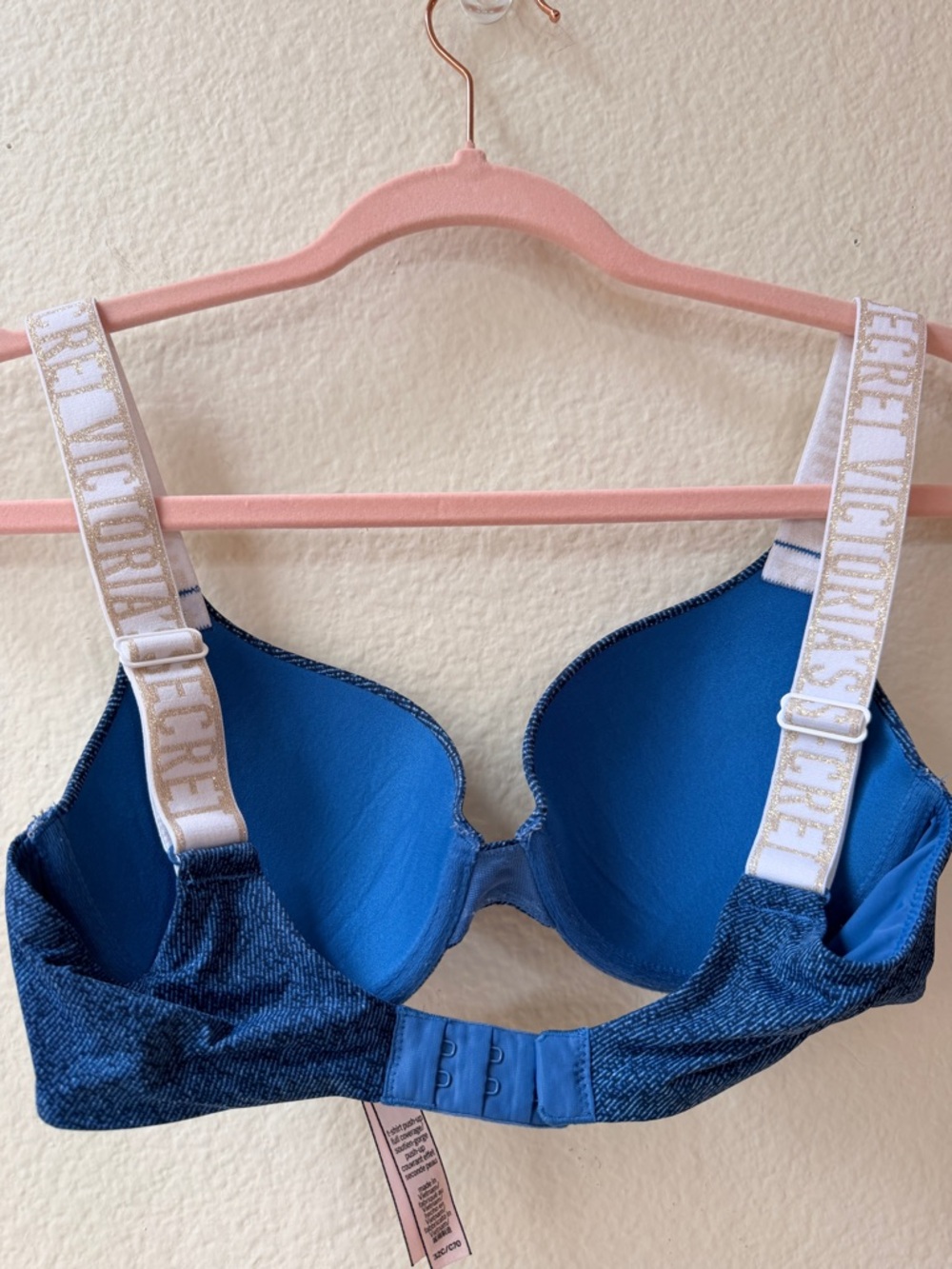 Victoria’s Secret Logo Strap T-Shirt Push-Up Bra Blue Denim Look 32C Y2K - Picture 2 of 9